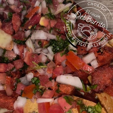 Nachos con Chorizo
