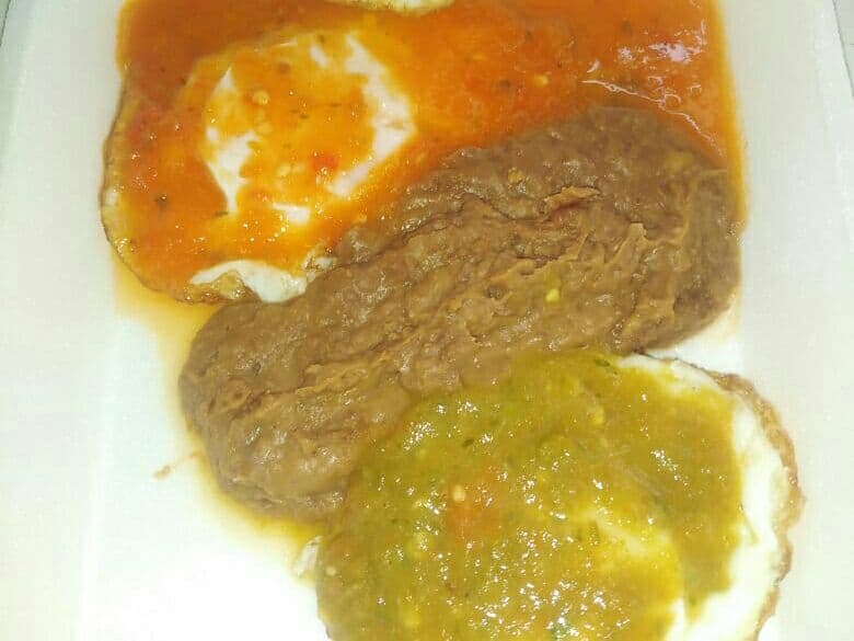 Huevos Divorciados