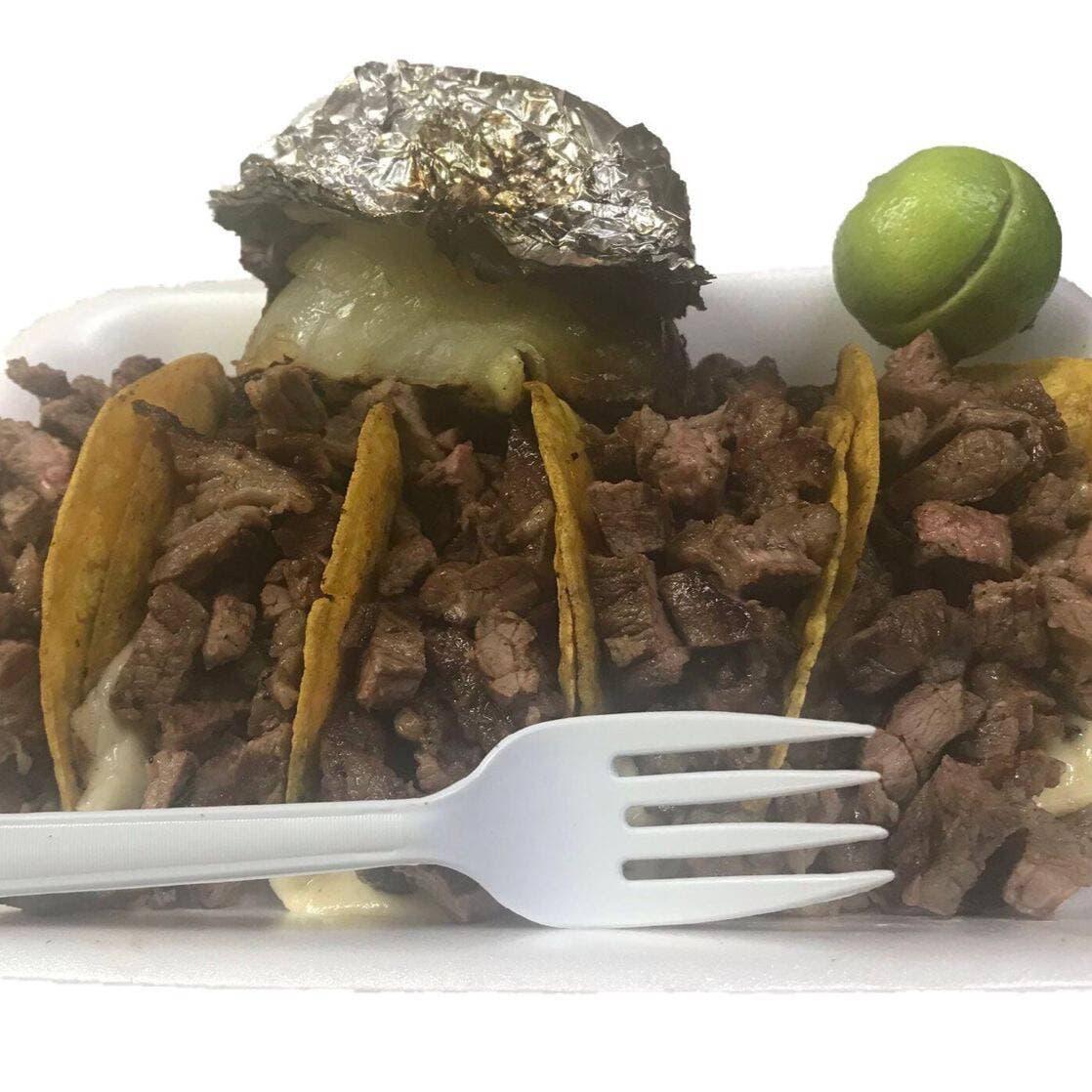 Tacos de Carne Asada