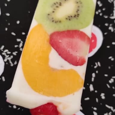 Paleta de Yogurth con Frutas
