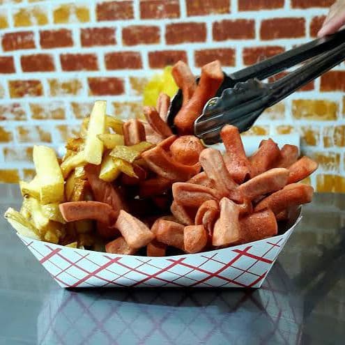 Salchipapas