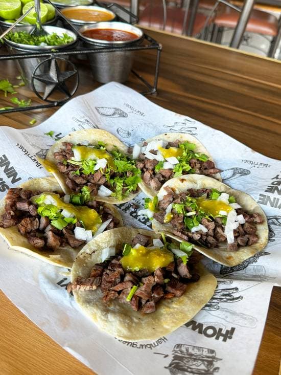 Tacos de Arrachera Maíz