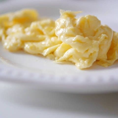 Huevo revuelto extra