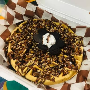 Frappé de Mazapán y Waffle Sencillo