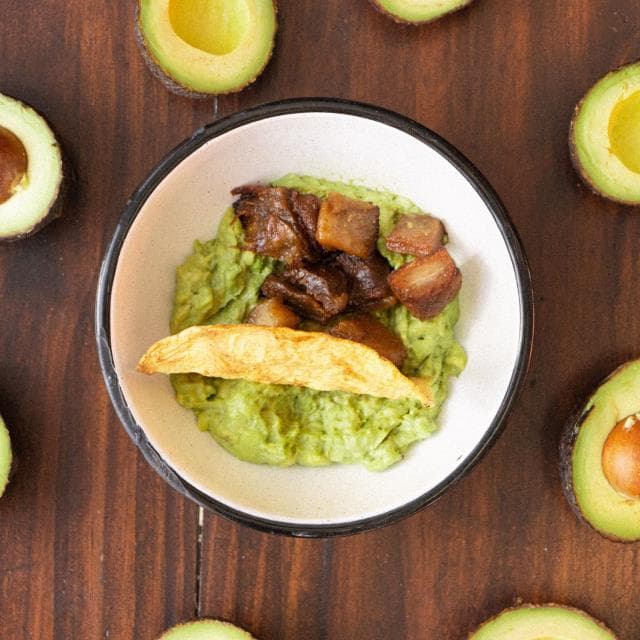 GUACAMOLE CON BARRIGA DE PUERCO