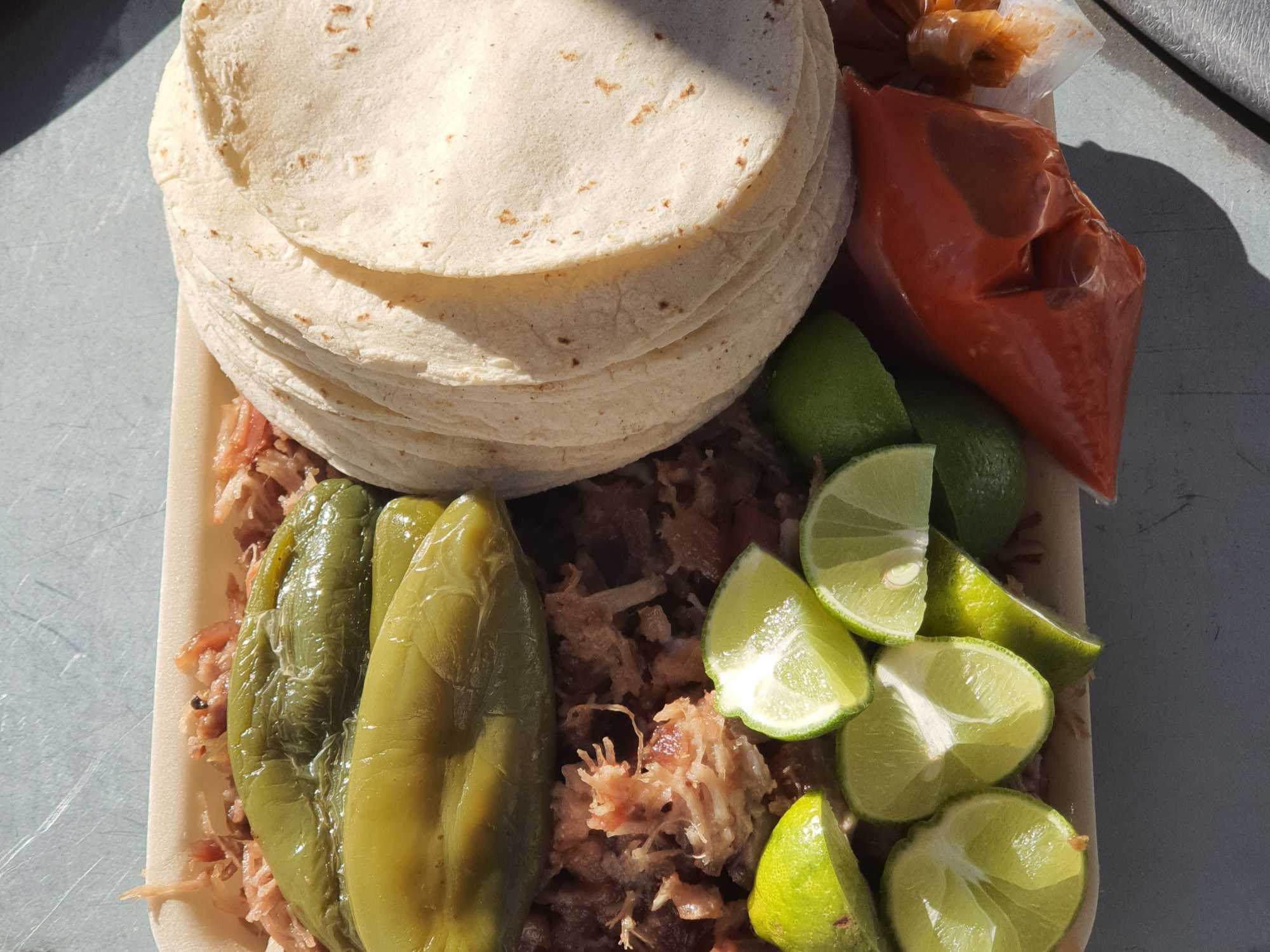 1/2 Kg. de Carnitas