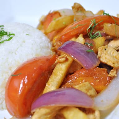 COMBO 8 - POLLO SALTADO + GASEOSA