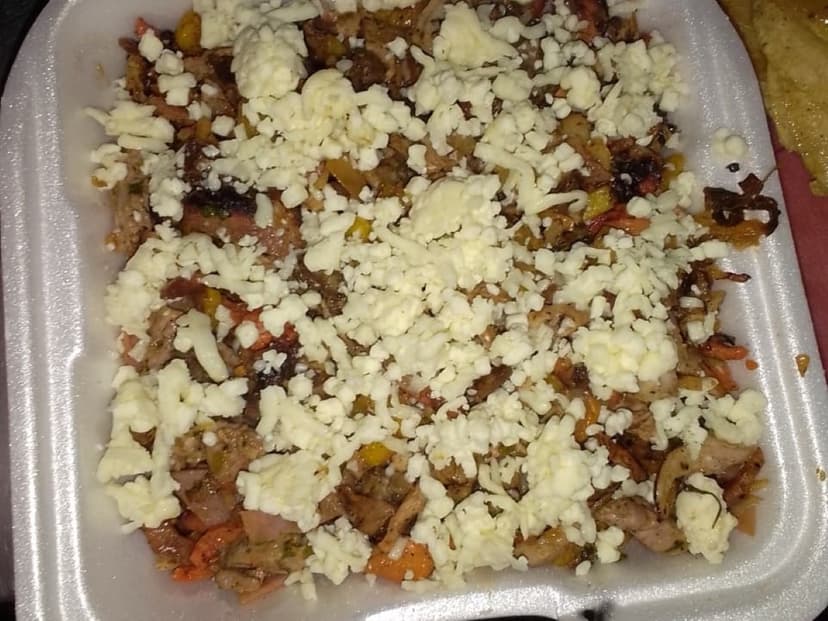 Chilo Tacos y Tortas