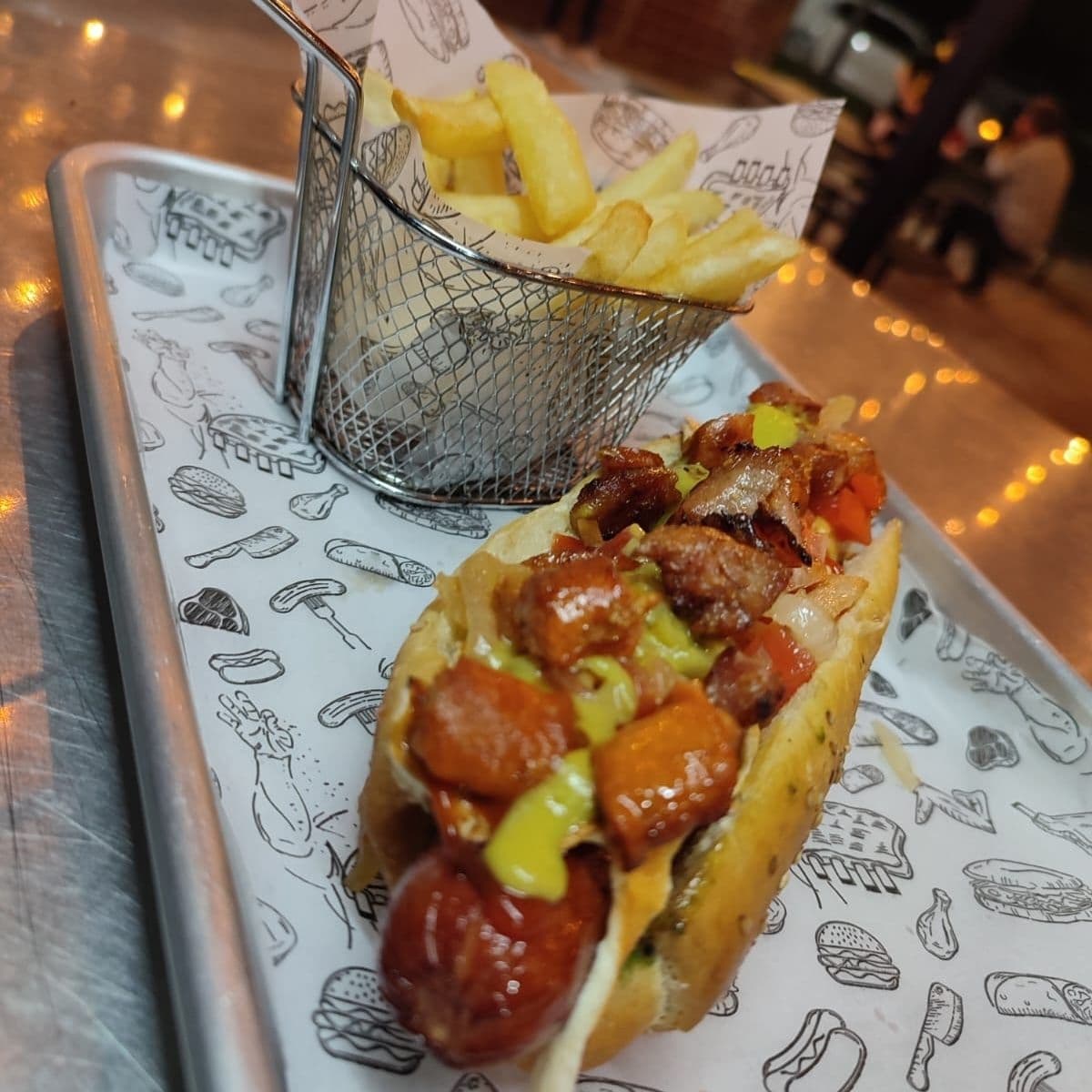 Hot Dog Jumbo Norteño con Papas