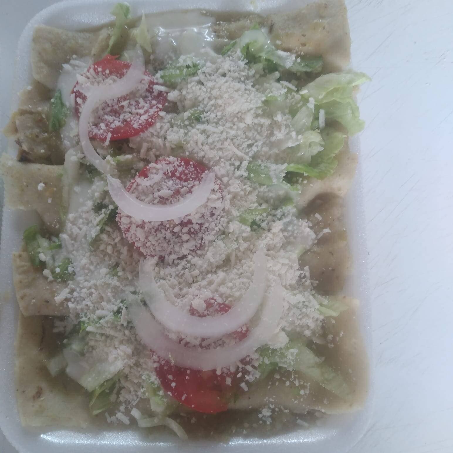 E.DE POLLO VERDES