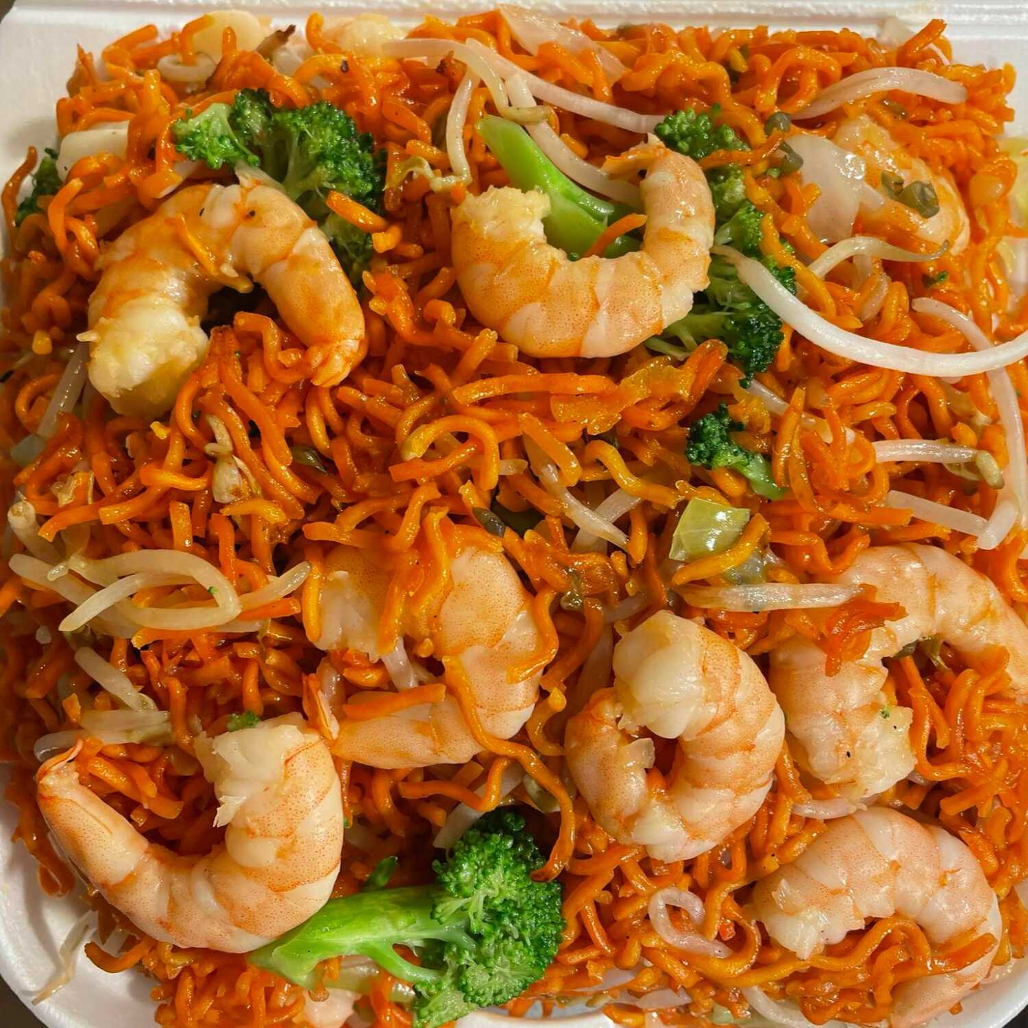 Chow Mein con Camarón