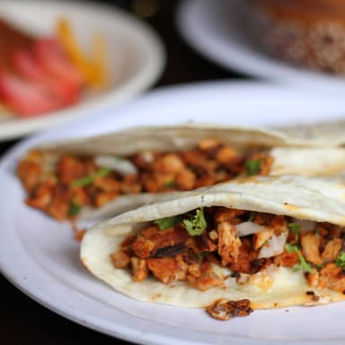 Quesadilla con Pastor