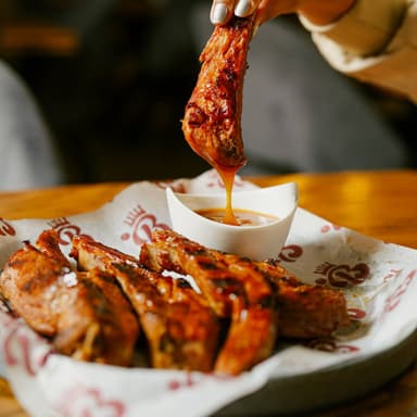 Costillas De Cerdo (1/2 Rack)