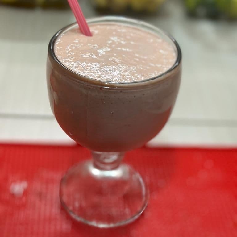Licuado de Mamey 1/2 Litro.
