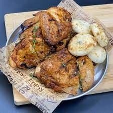 2 Pollos al Horno mas 3 Acopmañantes mas Gaseosa