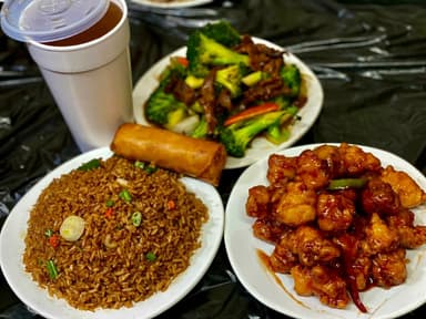 OFERTA!! Arroz/ Espagueti +2 Guisados