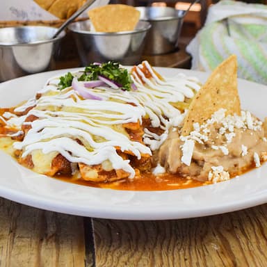 Chilaquiles Rojos