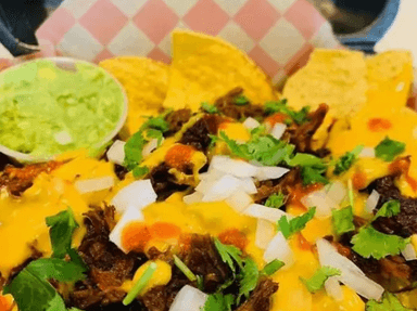 Nachos Con Birria Res