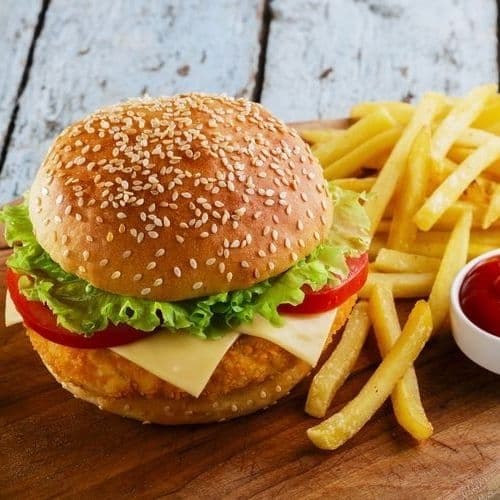 Hamburguesa de Nuggets  con refresco