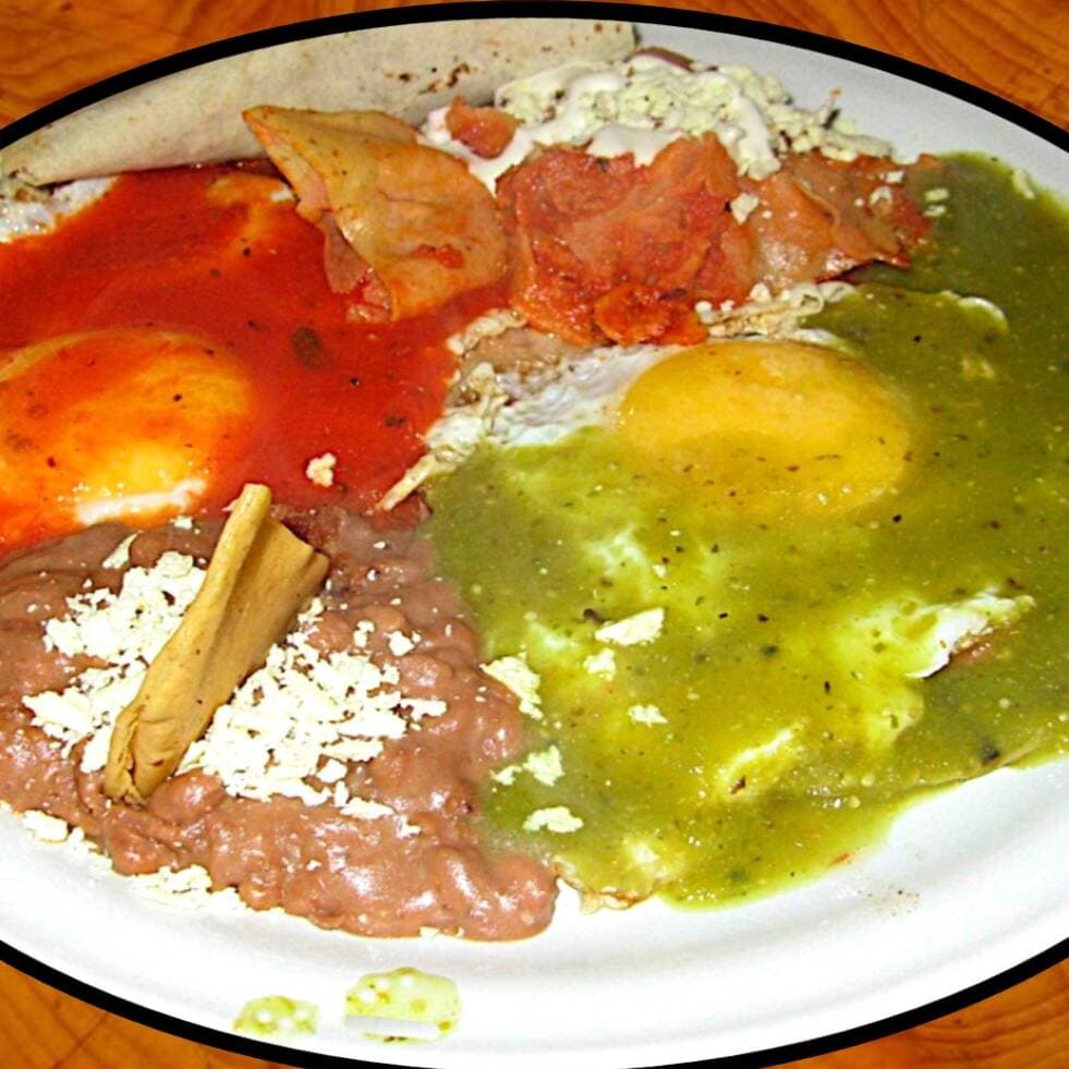 HUEVOS CON JAMON