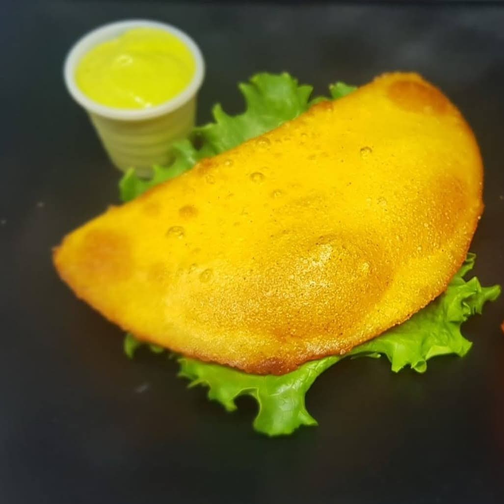 Empanada de Carne Deshebrada