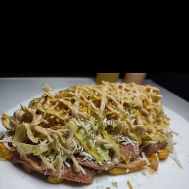 Salchipapa Gratinada Sencilla