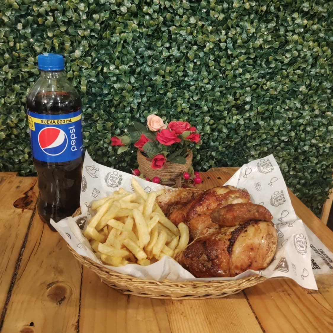 1/2 Pollo Gratis Pepsi 600 ml