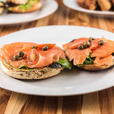 Bagel Salmon Ahumado Abierto