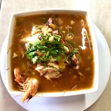 Caldo de Camarón