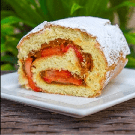 Pionono de Manjar con Fresas
