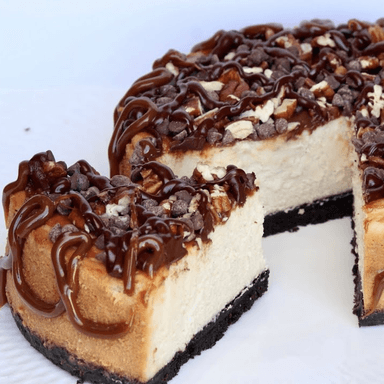 rebanada pastel de queso con chispas