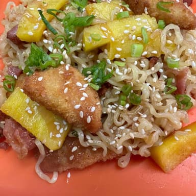 BONELESS RAMEN HAWAI STIR FRY