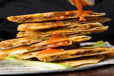 QUESADILLA POLLO