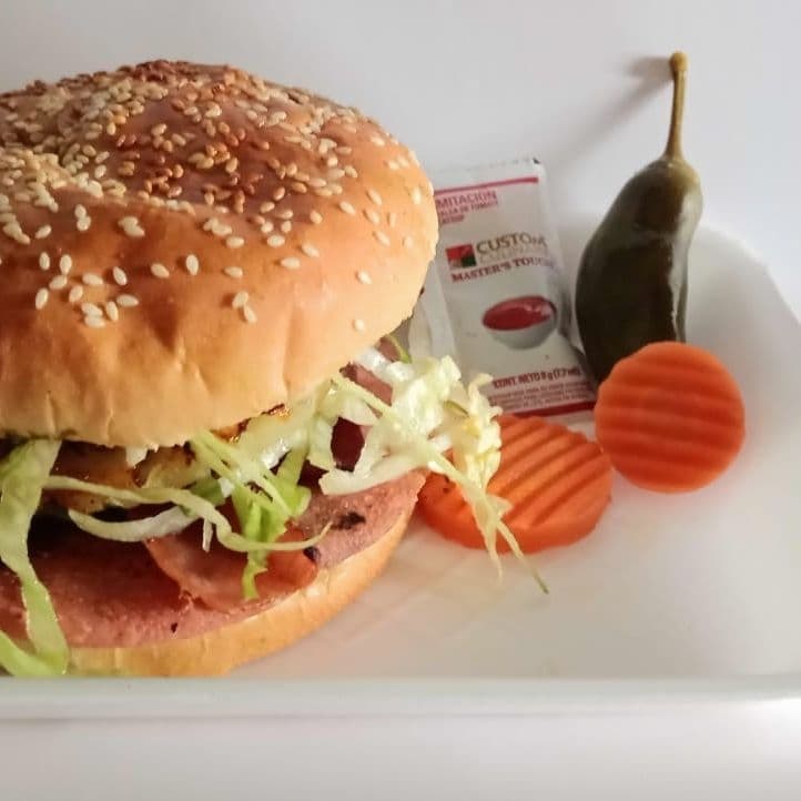 HAMBURGUESA ESPECIAL