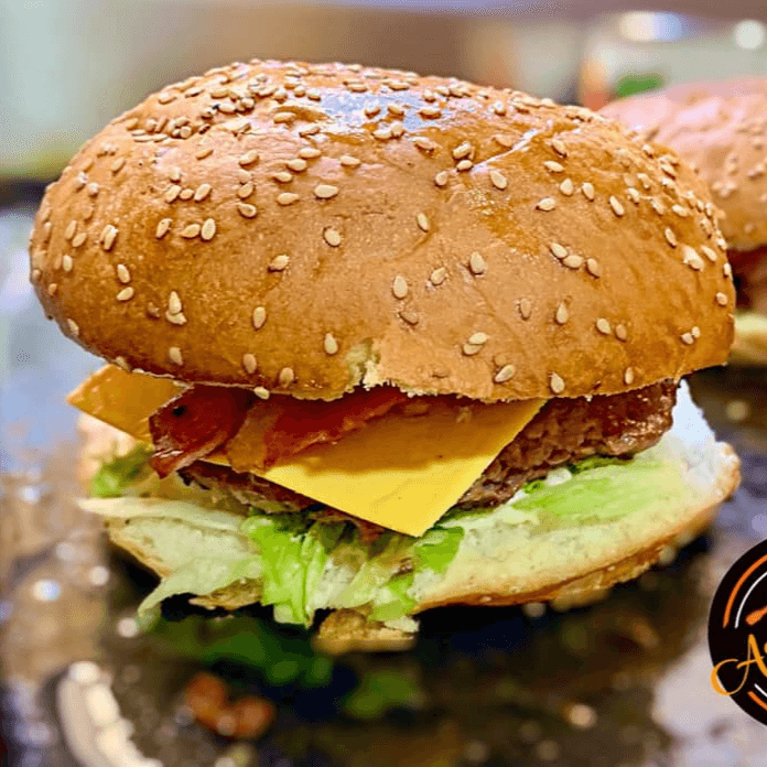 Combo Chicken Burguer + Papas a la Francesa