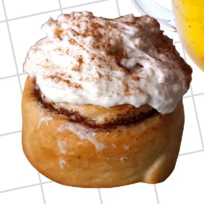 Roll de Canela 3 Leches Glaseado de Queso Crema