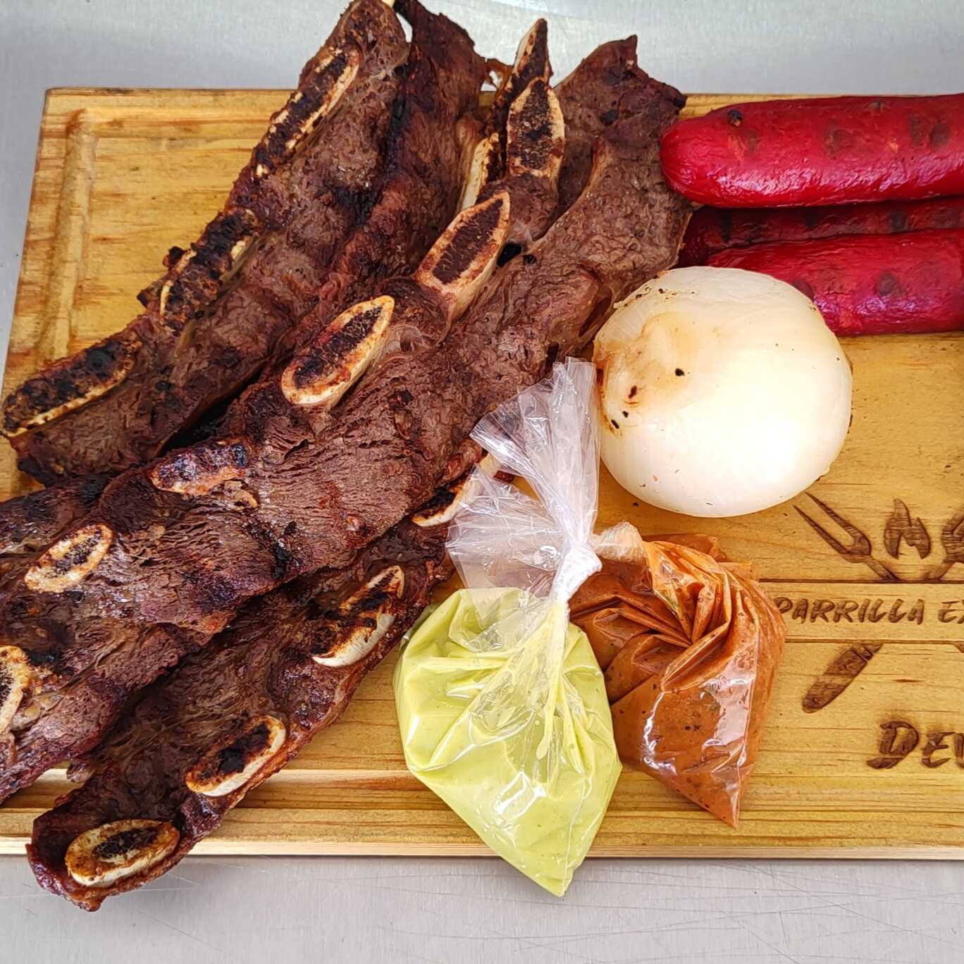 1Kg Costilla Cargada