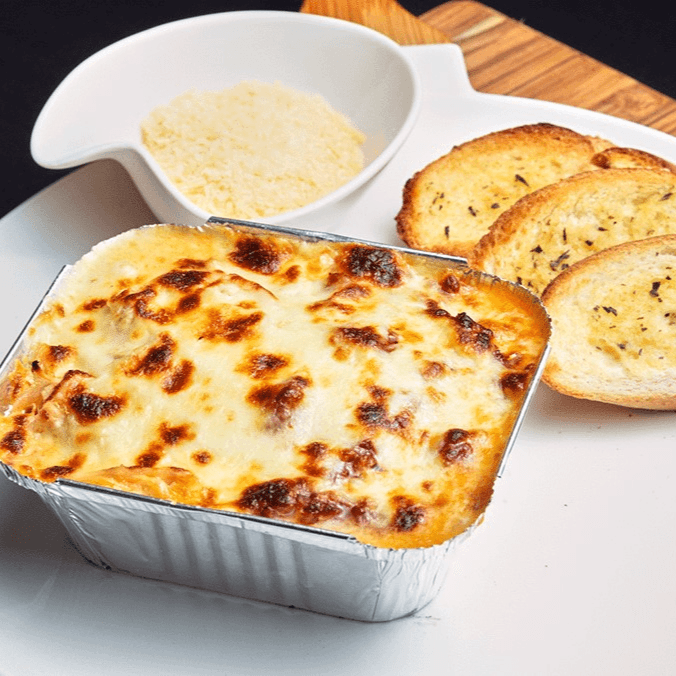 Lasagna Mixta + Bebida