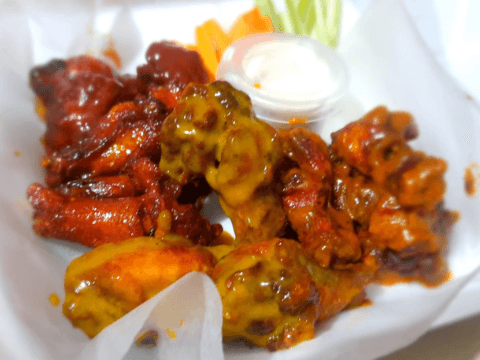 Las alitas doradas