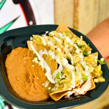 Chilaquilitos + Pollito + Coca 400ML
