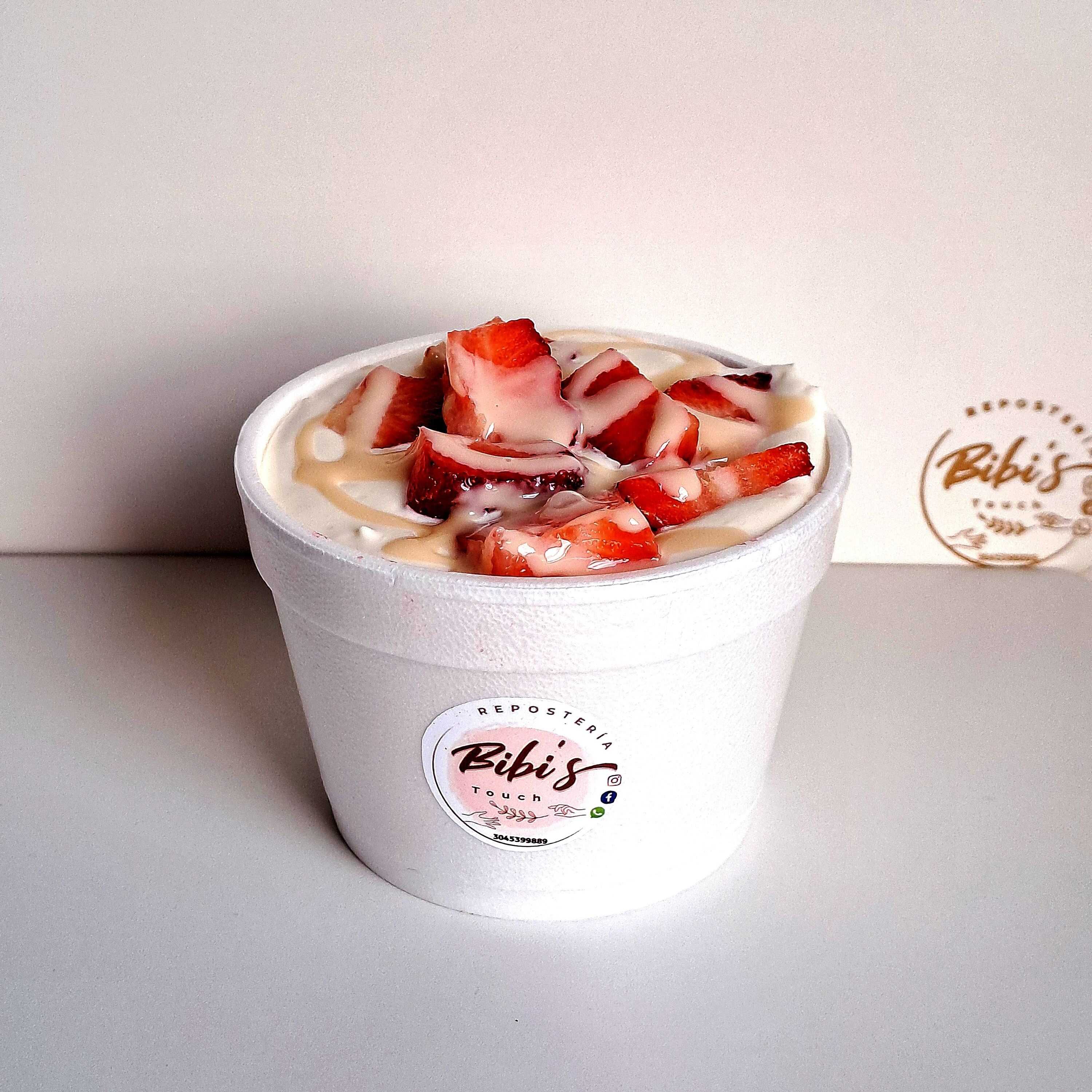 Fresas con Crema 8 oz