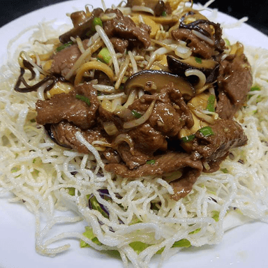 Lomito en Corte Fino al Estilo Si Chuan
