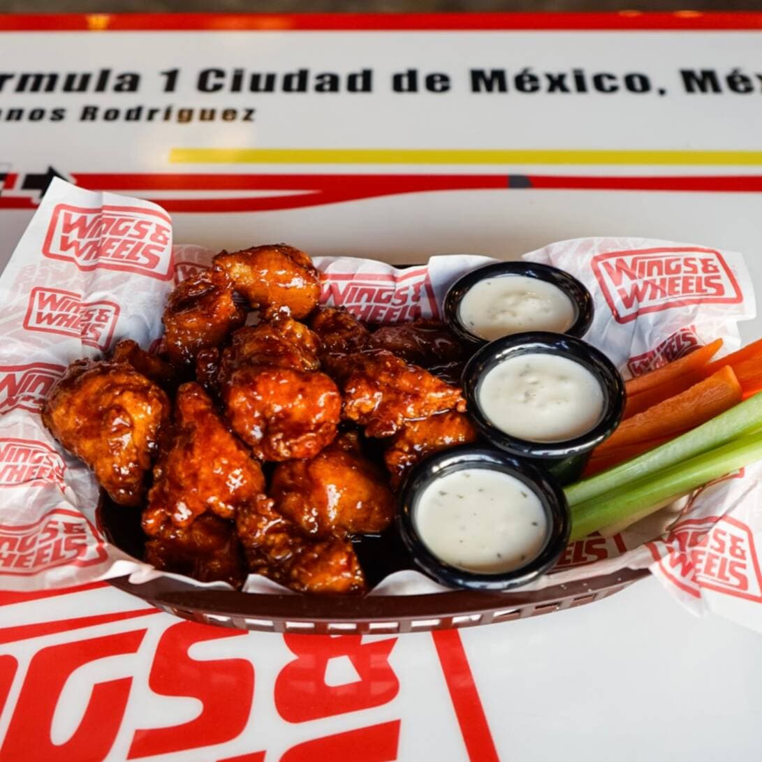 Orden de 18 Piezas de Boneless
