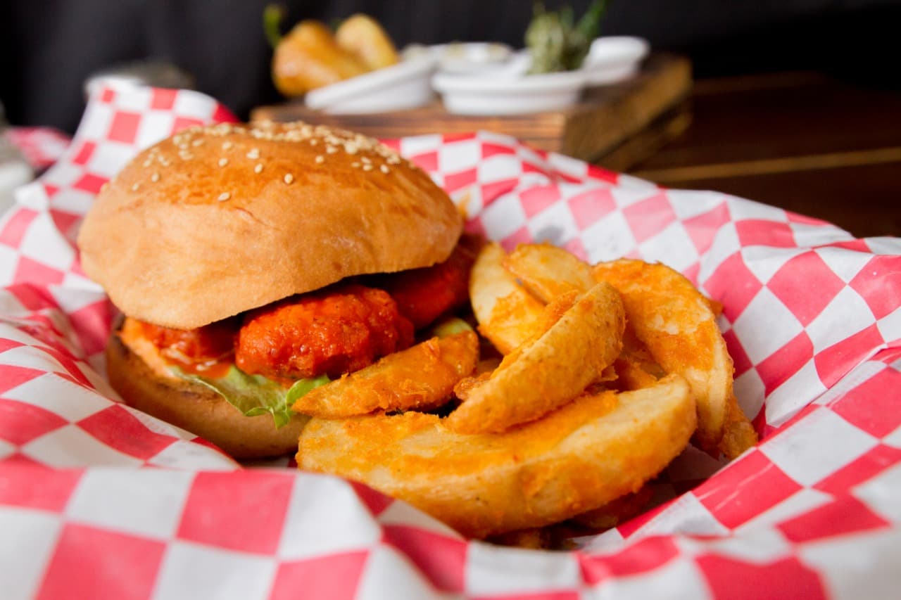 ADONAI BURGUERS