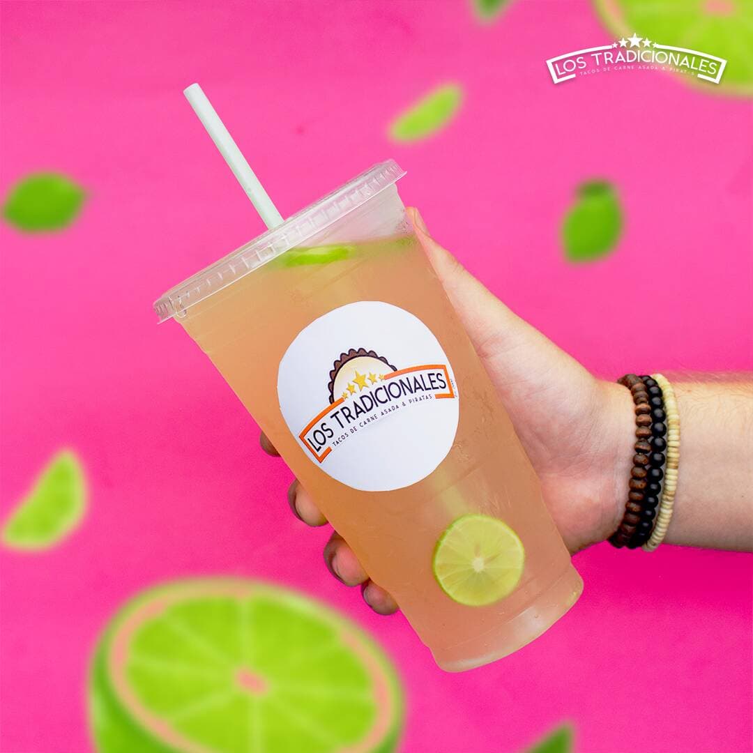 Agua Fresca de Limón