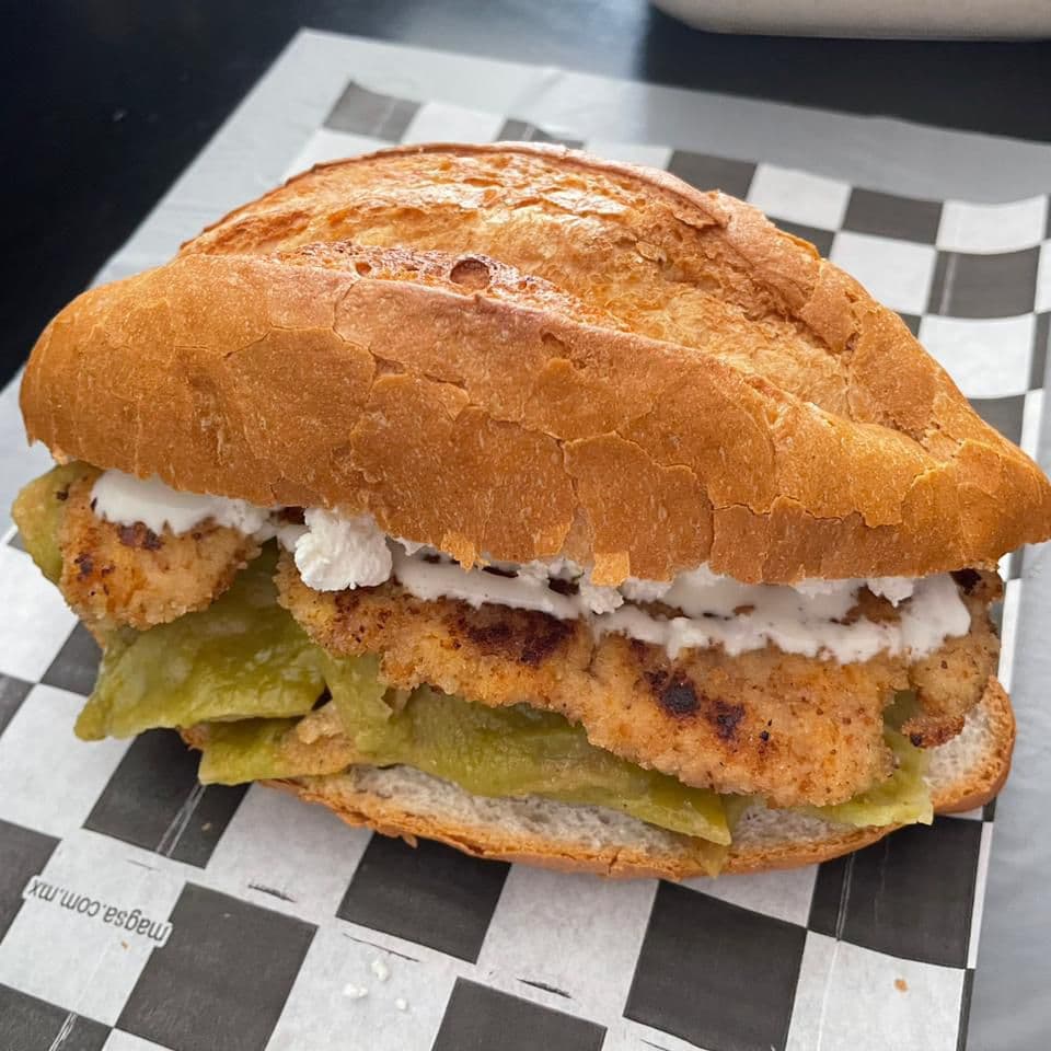 Torta de Chilaquiles