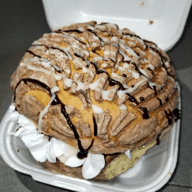 Concha rellena