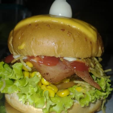 1 Bichota + papas francesas + gaseosa