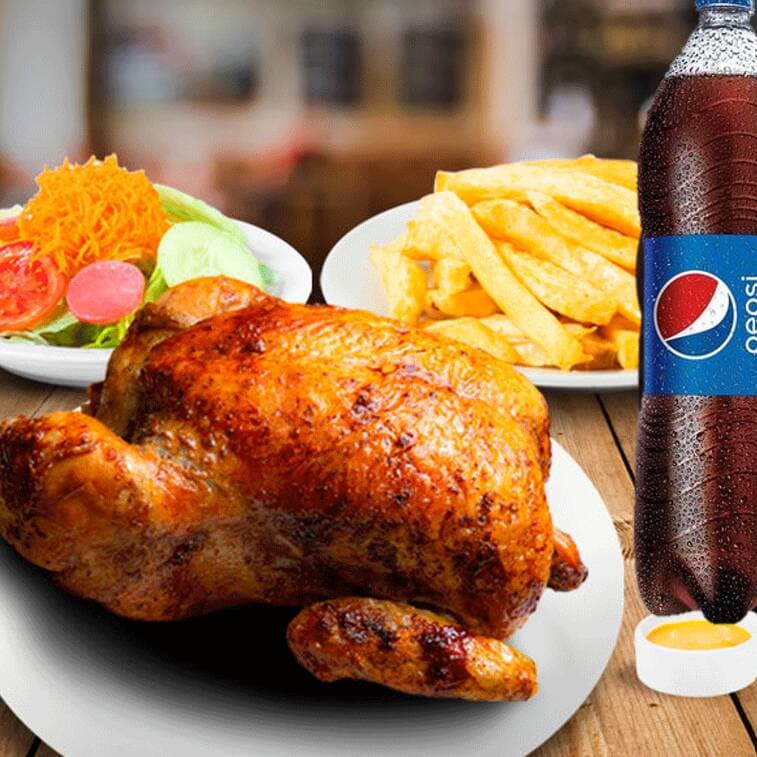 1 Pollo + Papas + Ensalada + Pepsi 1.5Lt + Cremas