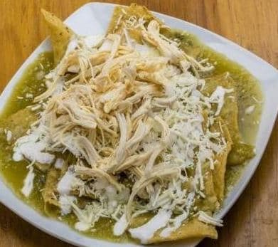 CHILAQUILES VERDES